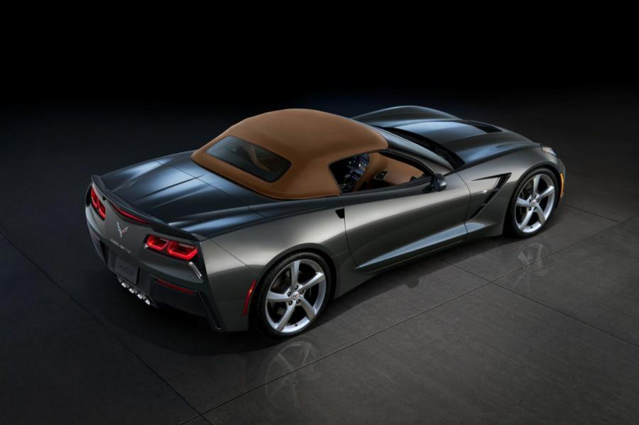  Chevrolet Corvette Stingray Convertible 2014 года  (фото 14 из 28)